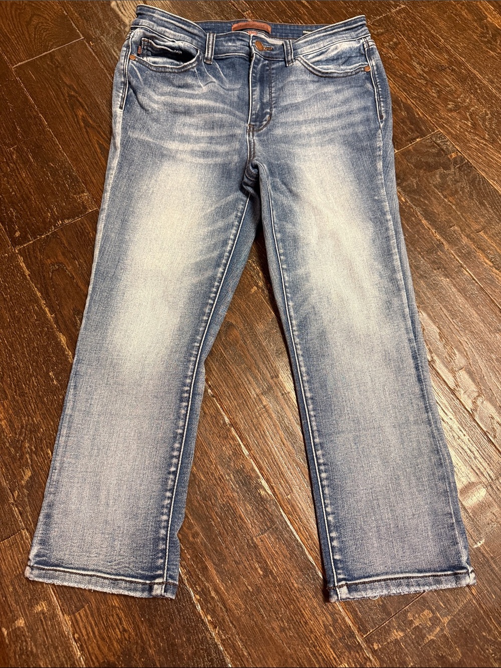 Judy Blue Faded Light Blue Skinny fit capri Jeans see call-out